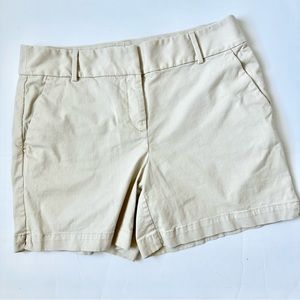 LOFT Kaki the Riviera Short Size 10 Inseam 6”